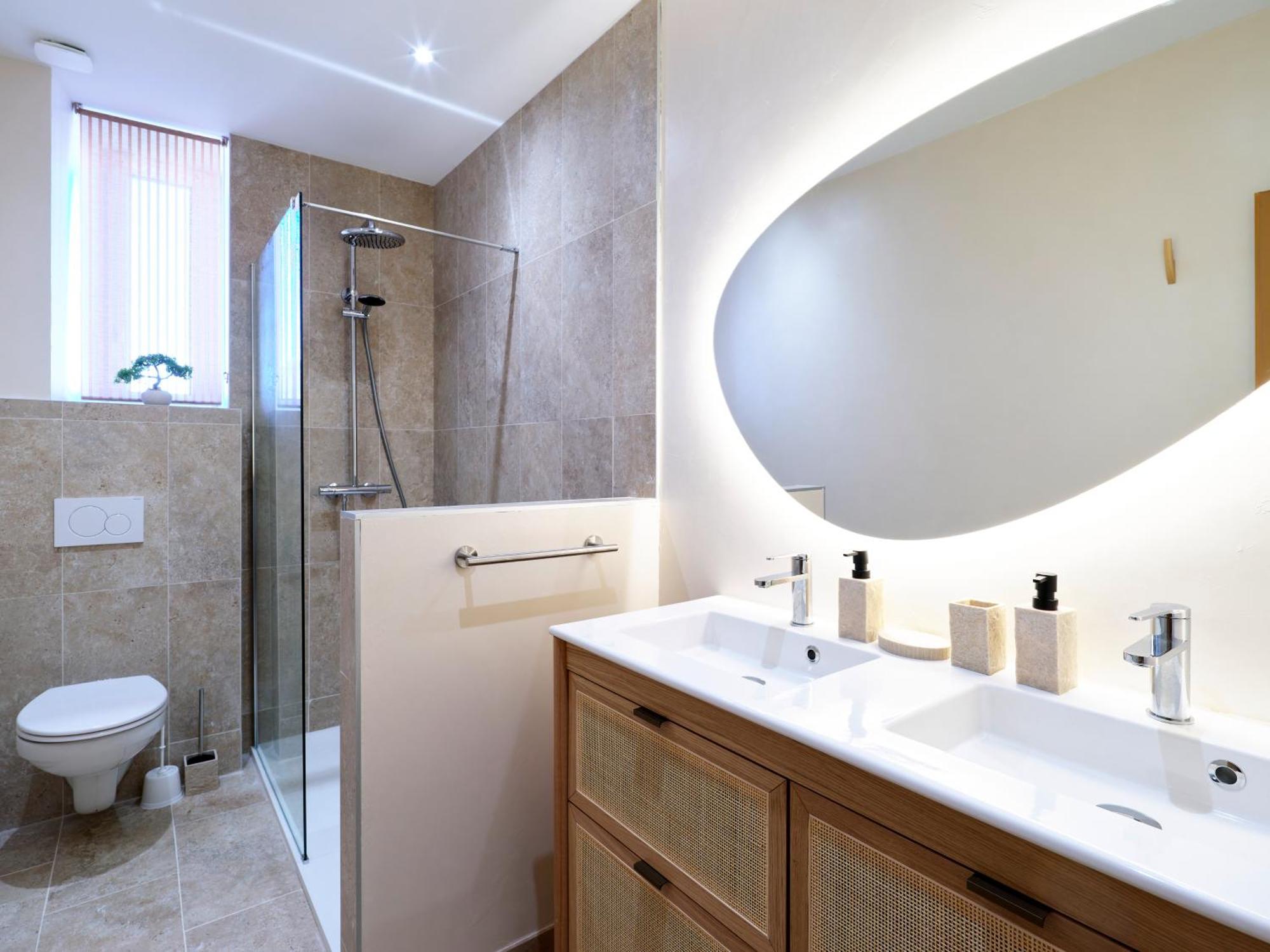 Appartement Center - Boho Chic & Secret - Parking & Wifi Colmar